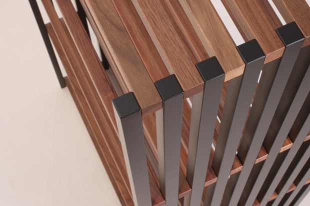 joval Regalsystem REBAR 4.0 Nussbaum Graphitschwarz Detail